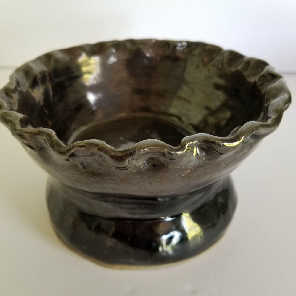 HANDMADE BLACK CLAY JEWELRY BOWL《393》fluted edge‎ black